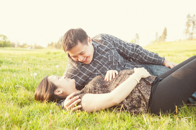 Maternity photos by I CANDI Studios