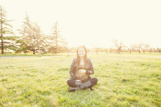 Maternity photos by I CANDI Studios