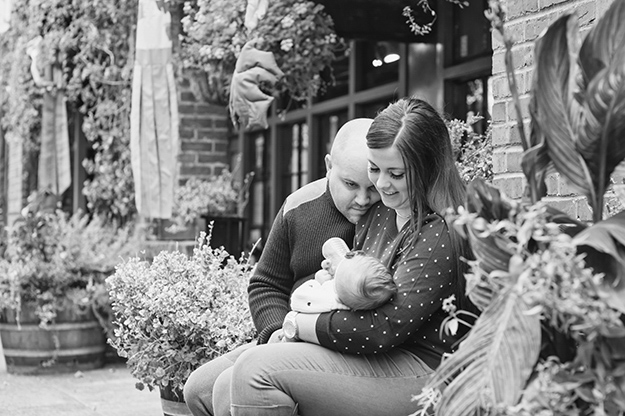 Seattle Family Portraits - Pike Place Market - Photography by I CANDI Studios