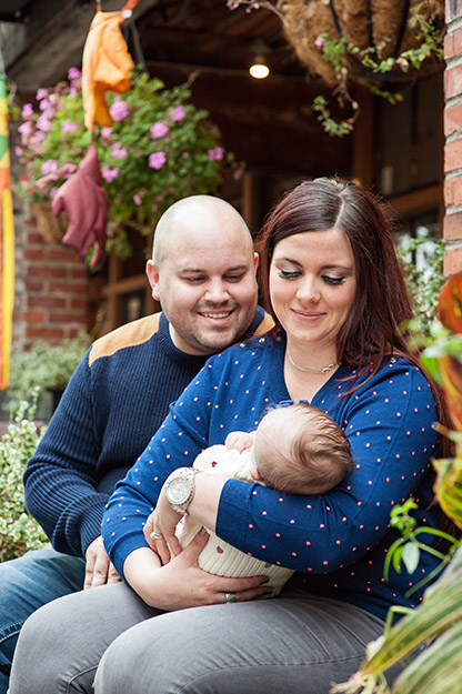 Seattle Family Portraits - Pike Place Market - Photography by I CANDI Studios