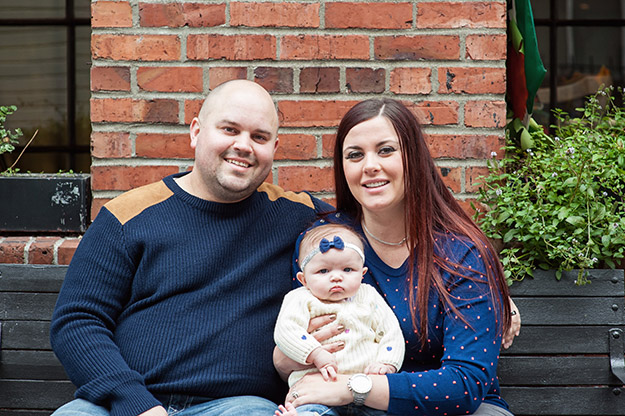 Seattle Family Portraits - Pike Place Market - Photography by I CANDI Studios