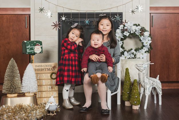 Family Holiday photoshoot by I CANDI Studios